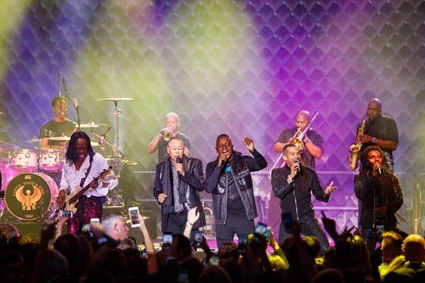 Earth Wind Fire Philly Fights Cancer 