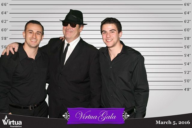 Dan Aykroyd -photo booth celebrities use