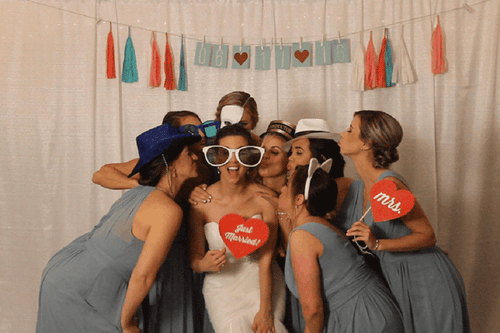 5 reasons why open-air photo booths are more fun