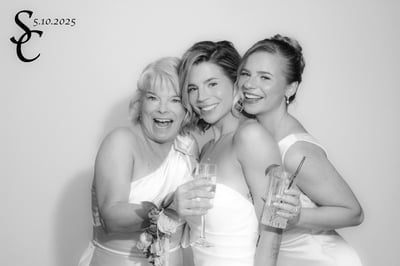 img_05102025_203127490