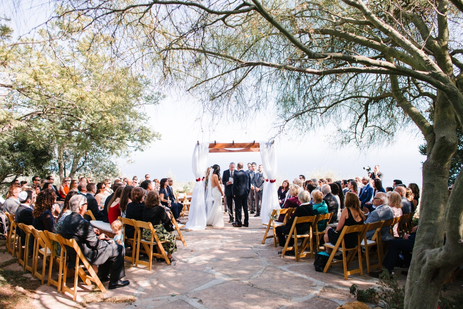 Malibu wedding with round seating